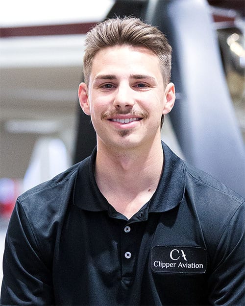 Zach Gunner, Charter Pilot